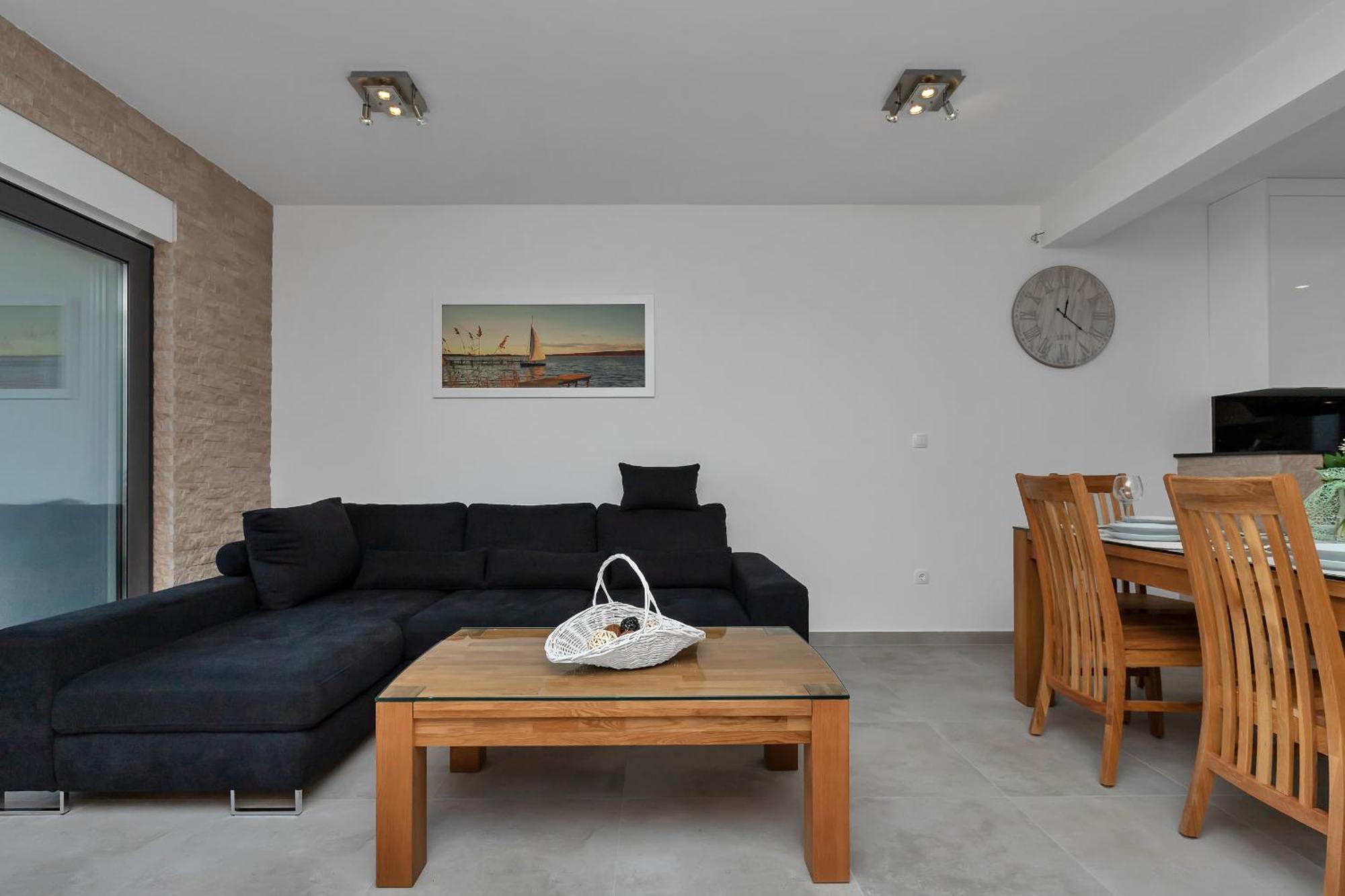 Luxury Apartment Macola Free Beach Parking 마카르스카 외부 사진